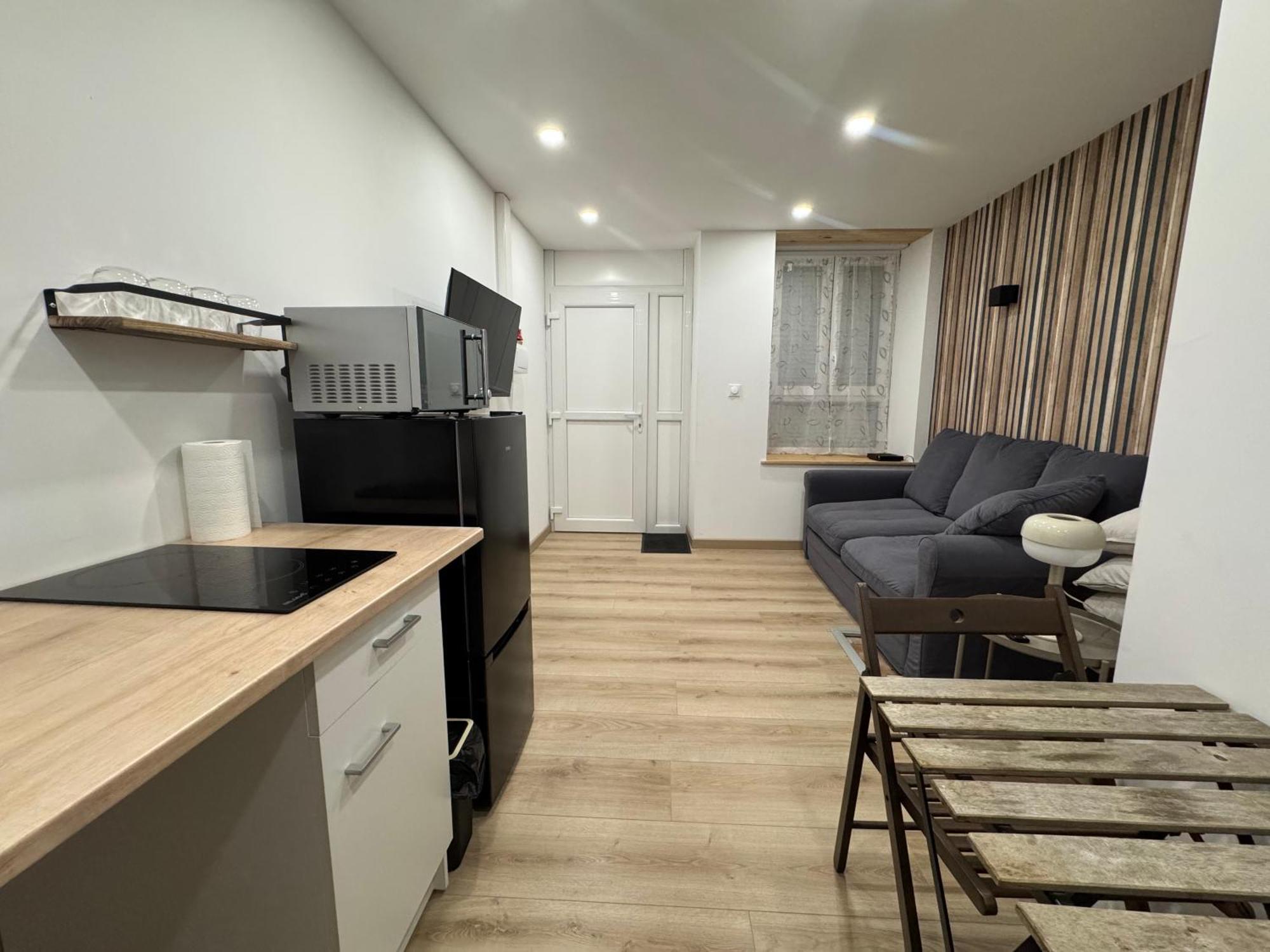 Studio Au Cloitres Mirecourt Екстериор снимка